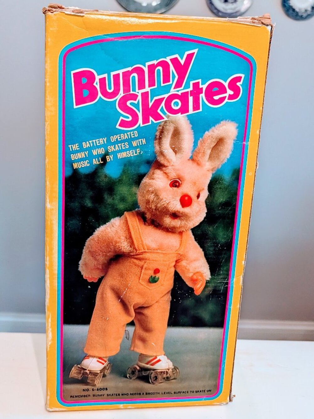 VTG 1985 Bunny Skates Pink Roller Skates Toy Music Works 14" Retro Plush 80s